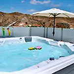 Big Tauro With Private Heated Saltwater Pool & Jacuzzi & Bbq & Game & Arcade Games Mogán