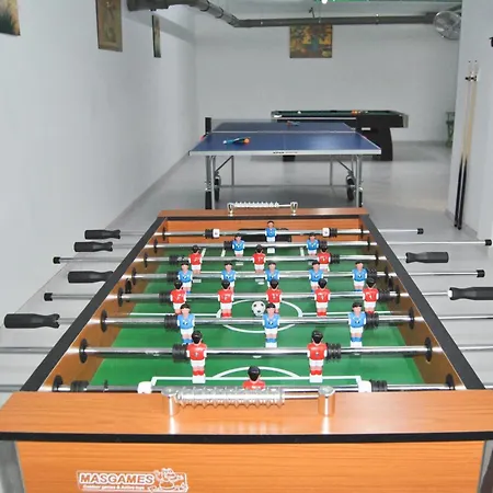 Villa Big Tauro With Private Heated Saltwater Pool & Jacuzzi & Bbq & Game & Arcade Games *