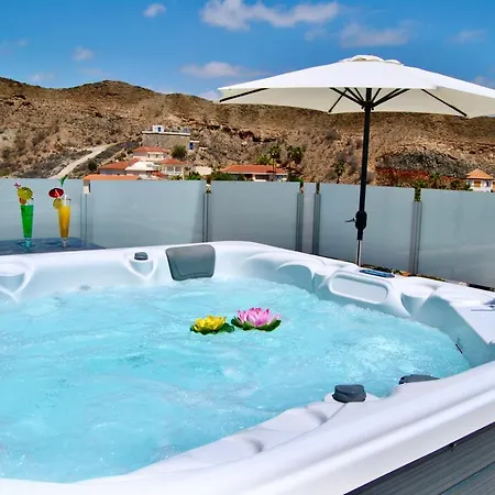 Big Tauro With Private Heated Saltwater Pool & Jacuzzi & Bbq & Game & Arcade Games Mogan