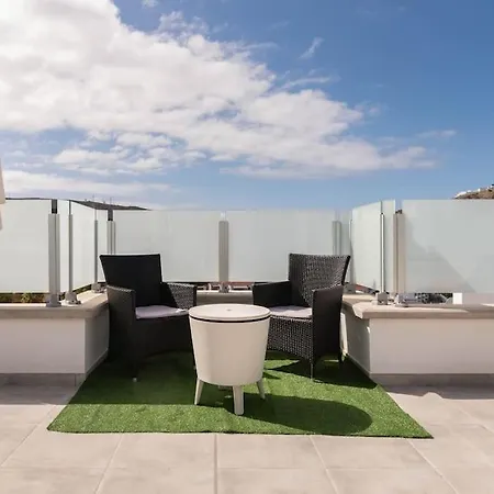 Big Tauro With Private Heated Saltwater Pool & Jacuzzi & Bbq & Game & Arcade Games *