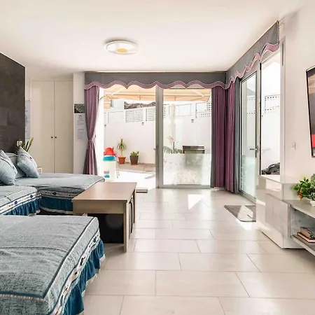 Big Tauro With Private Heated Saltwater Pool & Jacuzzi & Bbq & Game & Arcade Games فيلة