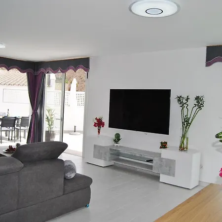 Big Tauro With Private Heated Saltwater Pool & Jacuzzi & Bbq & Game & Arcade Games فيلة